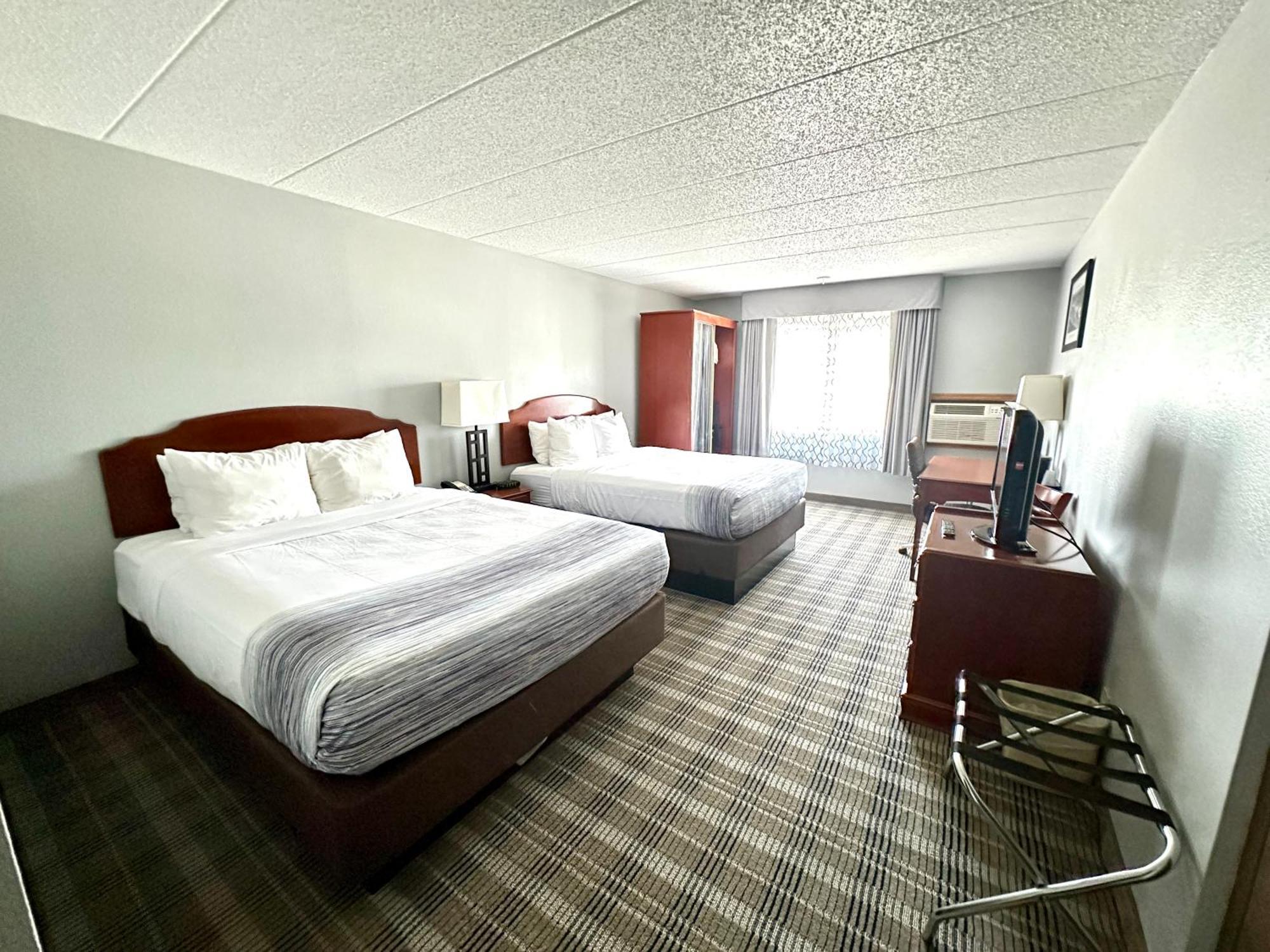 แคลเรียน โฮเต็ล แอนด์ คอนเฟอเรนซ์ เซ็นเตอร์ Hotel บาราบู ภายนอก รูปภาพ
