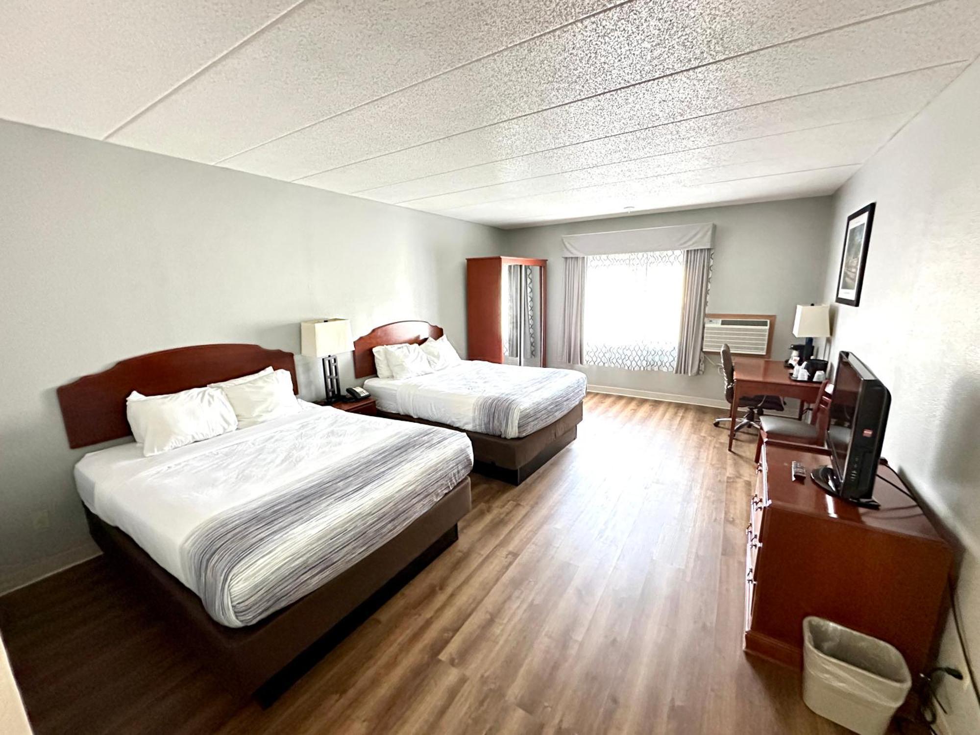 แคลเรียน โฮเต็ล แอนด์ คอนเฟอเรนซ์ เซ็นเตอร์ Hotel บาราบู ภายนอก รูปภาพ