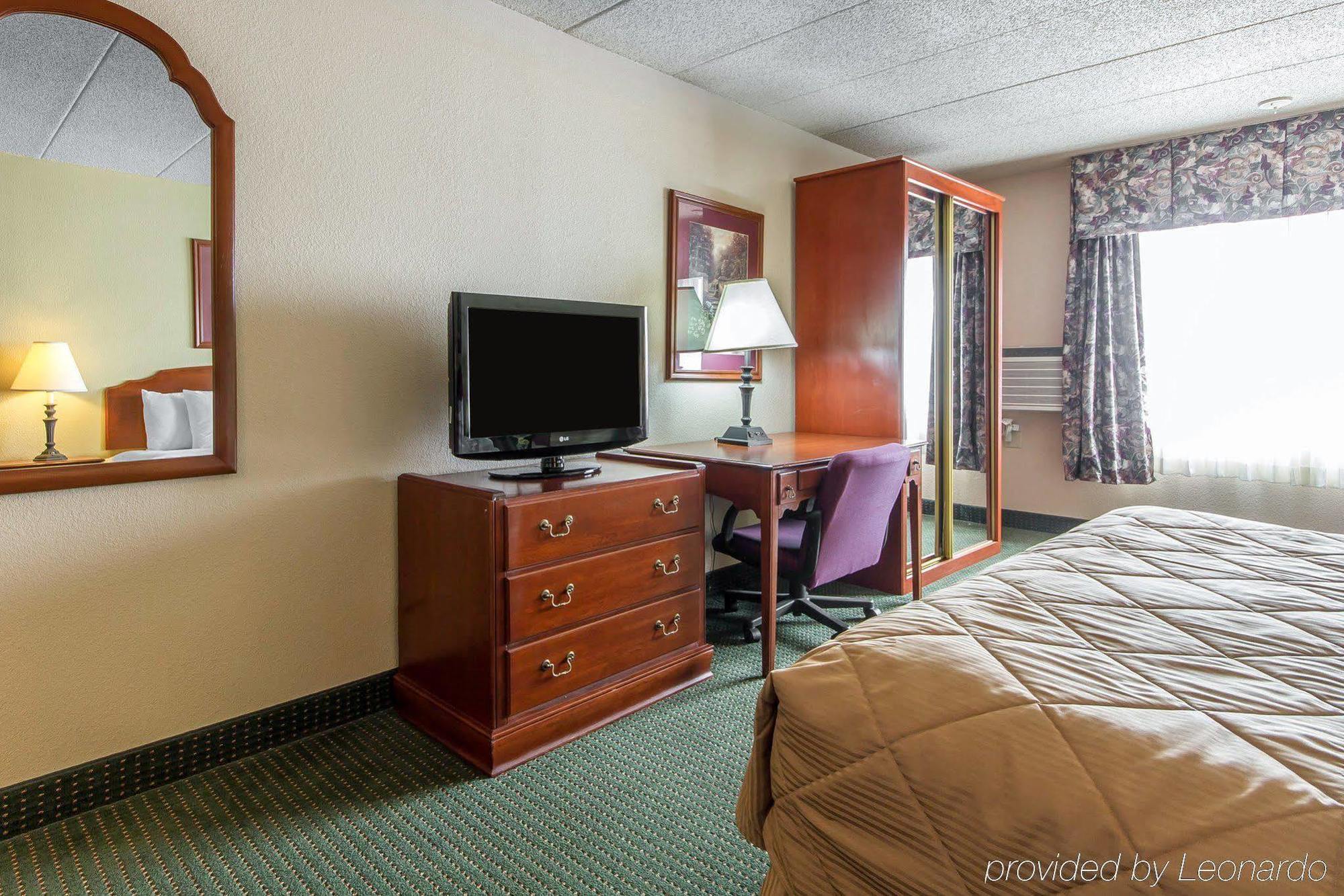 แคลเรียน โฮเต็ล แอนด์ คอนเฟอเรนซ์ เซ็นเตอร์ Hotel บาราบู ภายนอก รูปภาพ